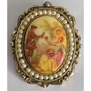 Vintage Pin Brooch Cameo Pearl‎ Trim Fragonard Courting Couple Silver Tone